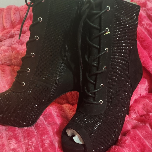 Torrid Black Sparkle Heeled Boots - Picture 4 of 5